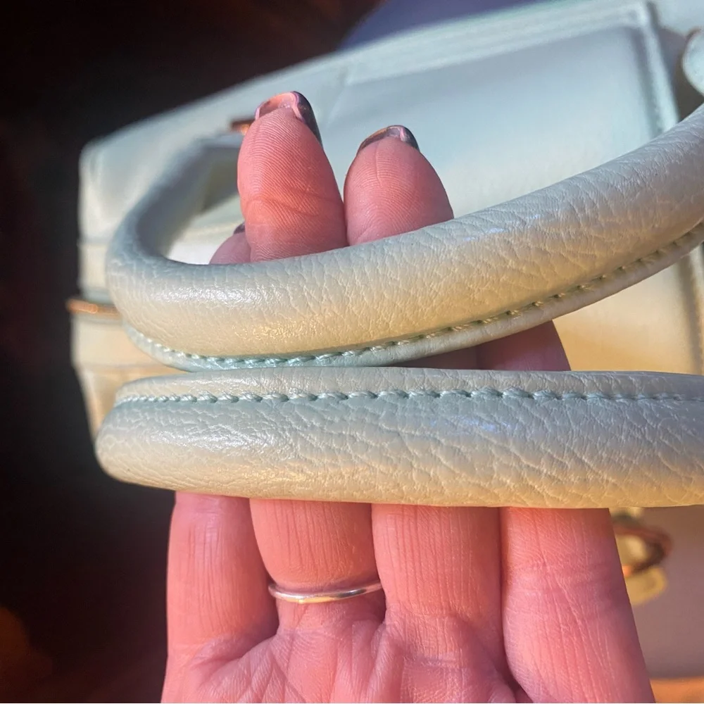 Charming Charlie Handbag Mint Green - Picture 9 of 9